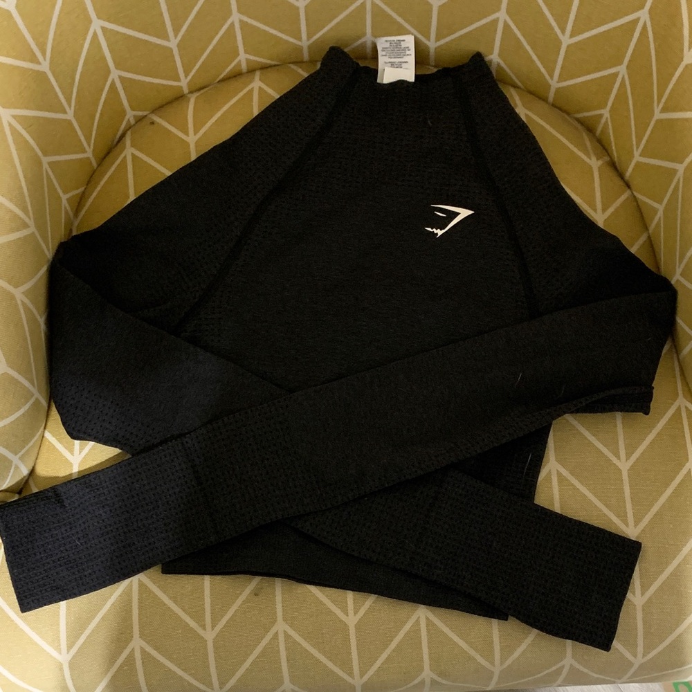 Gymshark Black Sweatshirt